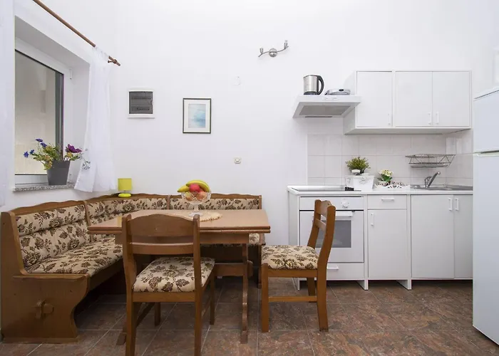 Meri With Sea View *